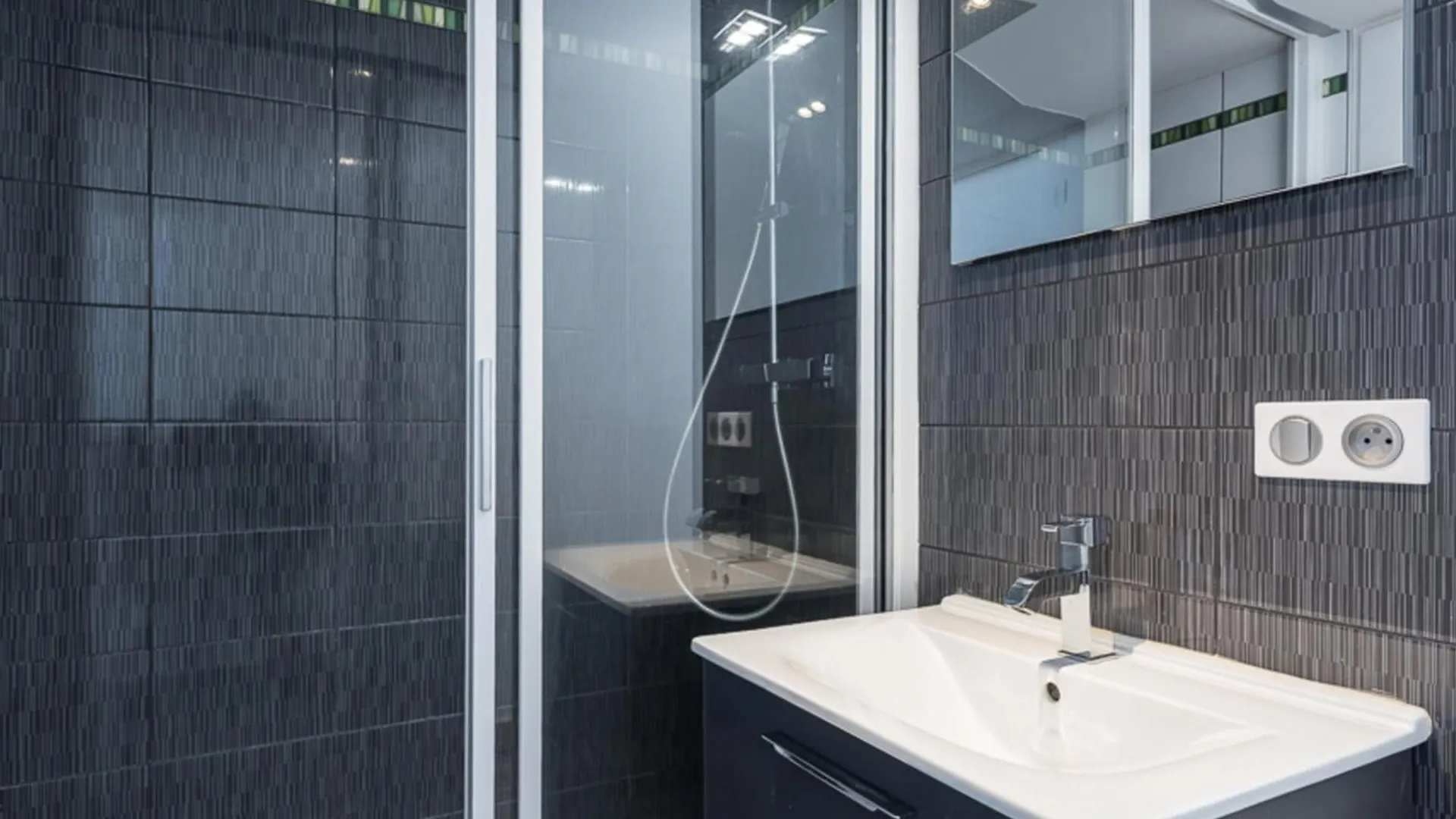 Duplex Renove, Skis Aux Pieds, Balcon, Proche Commerces, 8 Pers, Animaux Acceptes - Fr-1-502-466 Tignes 0*,  Frankreich